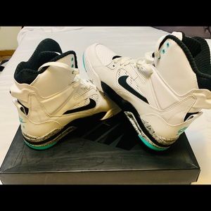 Nike Air Command Force "Hyper Jade"